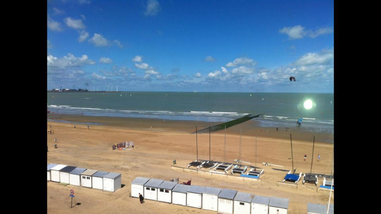 Appartement Sur La Digue A Knokke-Duinbergen エクステリア 写真